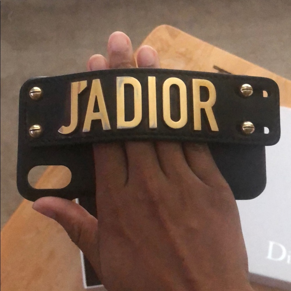 J’ADIOR Telephone Case for IPhone X (Ten). - Picture 3 of 5